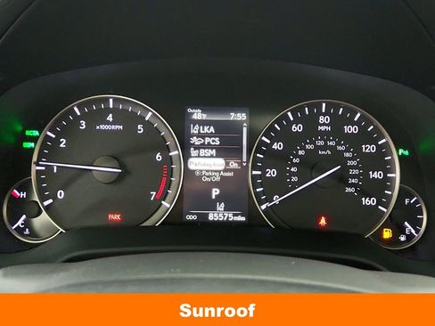 Used 2019 Lexus RX 350 AWD w/ Navigation Package image 12