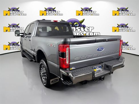 Used 2024 Ford F350 Lariat image 7