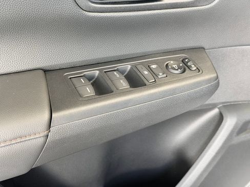 Used 2025 Honda CR-V Sport image 22