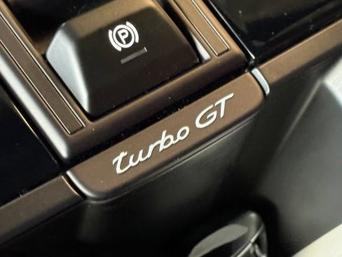 Used 2023 Porsche Cayenne Turbo GT AWD/4WD image 33