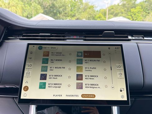 New 2026 Land Rover Range Rover SE AWD/4WD image 31