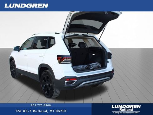 New 2025 Volkswagen Taos SEL w/ Black Wheel Plus Package image 5