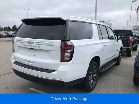 Used 2021 Chevrolet Suburban LS w/ Driver Alert Package image 2