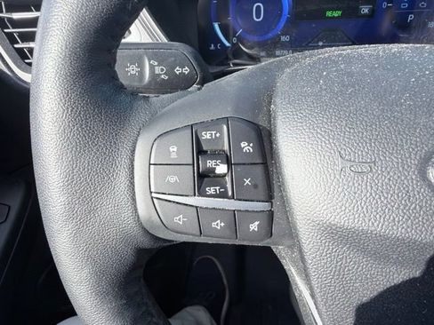 Used 2020 Ford Escape Titanium FWD image 20