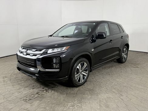 Used 2024 Mitsubishi Outlander Sport ES image 3