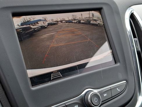 Certified 2023 Chevrolet Equinox LS w/ LPO, Floor Liner Package AWD/4WD image 18