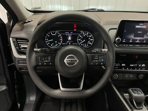 Used 2021 Nissan Rogue SV AWD/4WD image 17