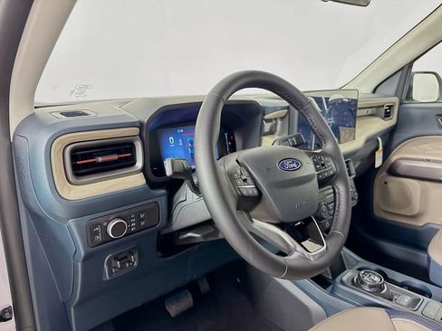 New 2026 Ford Maverick Lariat image 9