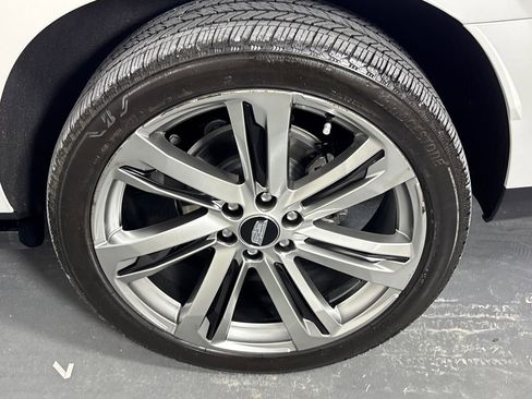 Used 2025 Cadillac Escalade ESV Sport Platinum image 35