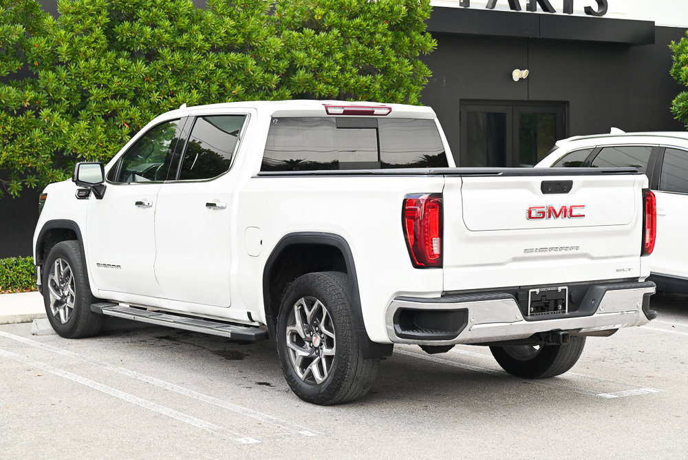 Used 2023 GMC Sierra 1500 SLT w/ SLT Premium Plus Package RWD image 6