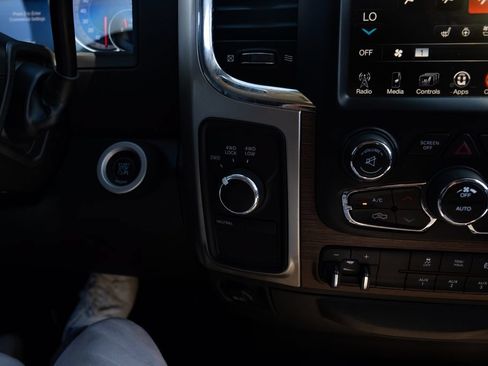 Used 2015 RAM 2500 Laramie w/ Protection Group AWD/4WD image 17
