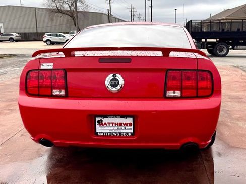 Used 2006 Ford Mustang GT Premium RWD image 4