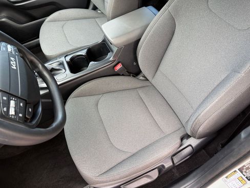 Used 2025 Kia K4 FWD image 38
