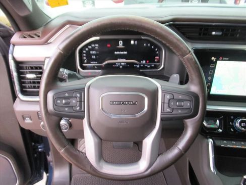 Used 2022 GMC Sierra 1500 Denali image 17