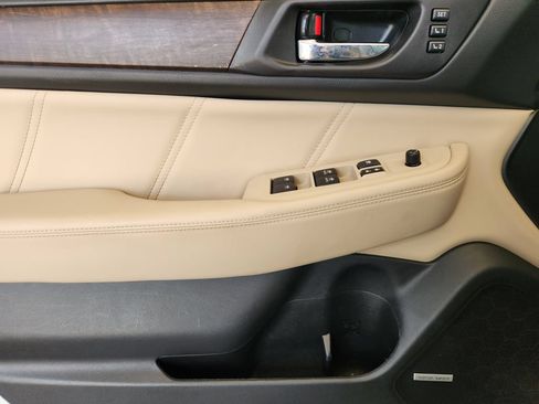Used 2019 Subaru Outback 2.5i Limited AWD/4WD image 52