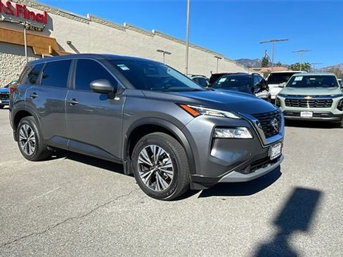 Used 2023 Nissan Rogue SV image 31