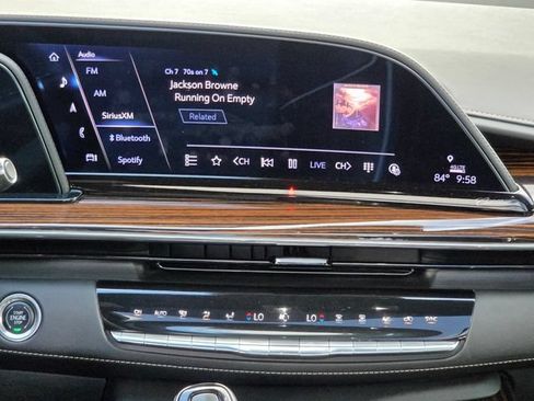 Used 2023 Cadillac Escalade ESV Premium Luxury RWD image 12