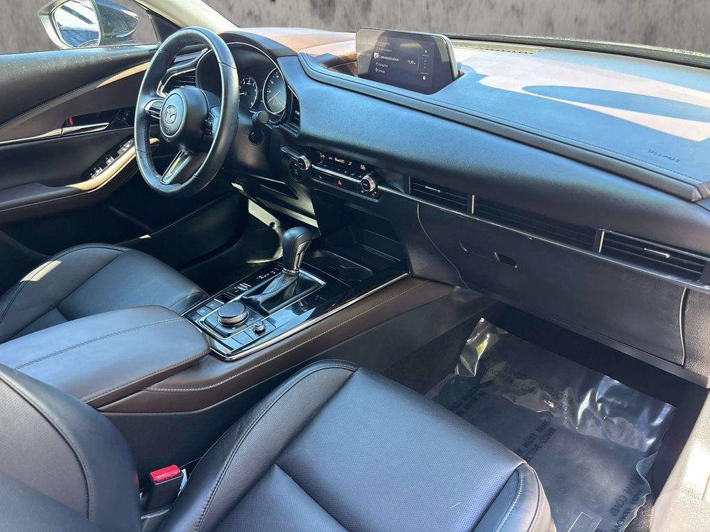 Certified 2024 MAZDA CX-30 AWD 2.5 S w/ Premium Package image 19