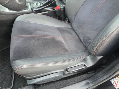Used 2013 Subaru Impreza WRX STI AWD/4WD image 32