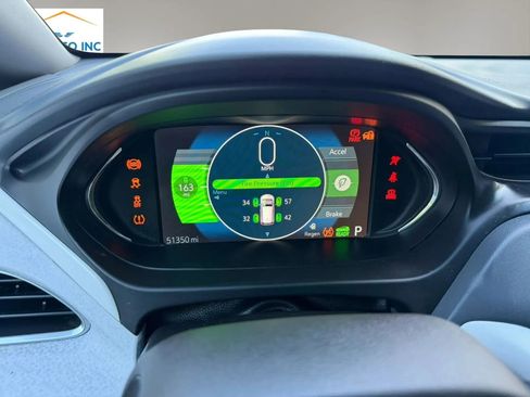 Used 2018 Chevrolet Bolt LT FWD image 16