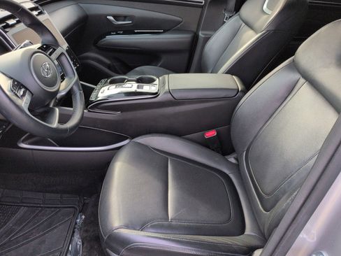 Used 2024 Hyundai Tucson Limited image 15