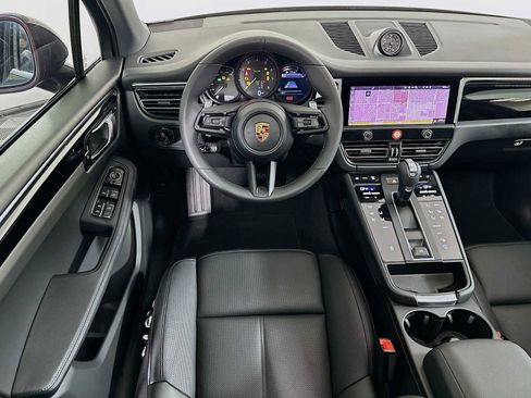 New 2026 Porsche Macan image 24