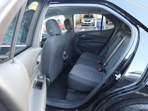 Used 2022 Chevrolet Equinox LT image 23