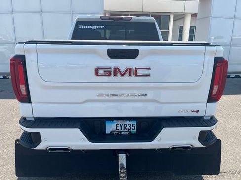 Used 2021 GMC Sierra 1500 AT4 w/ AT4 Premium Package AWD/4WD image 5