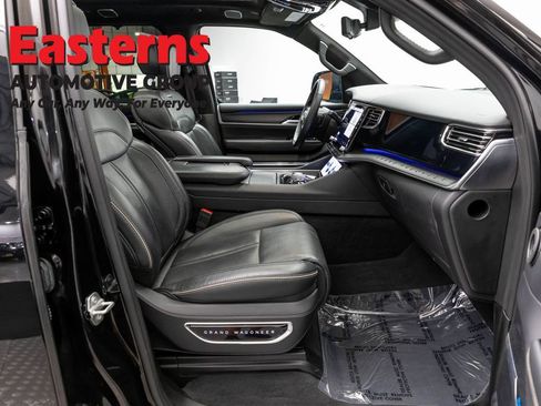 Used 2024 Jeep Grand Wagoneer Series II w/ Quick Order Packagew 28T AWD/4WD image 30
