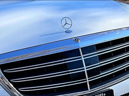 Used 2018 Mercedes-Benz S 450 4MATIC Sedan image 33