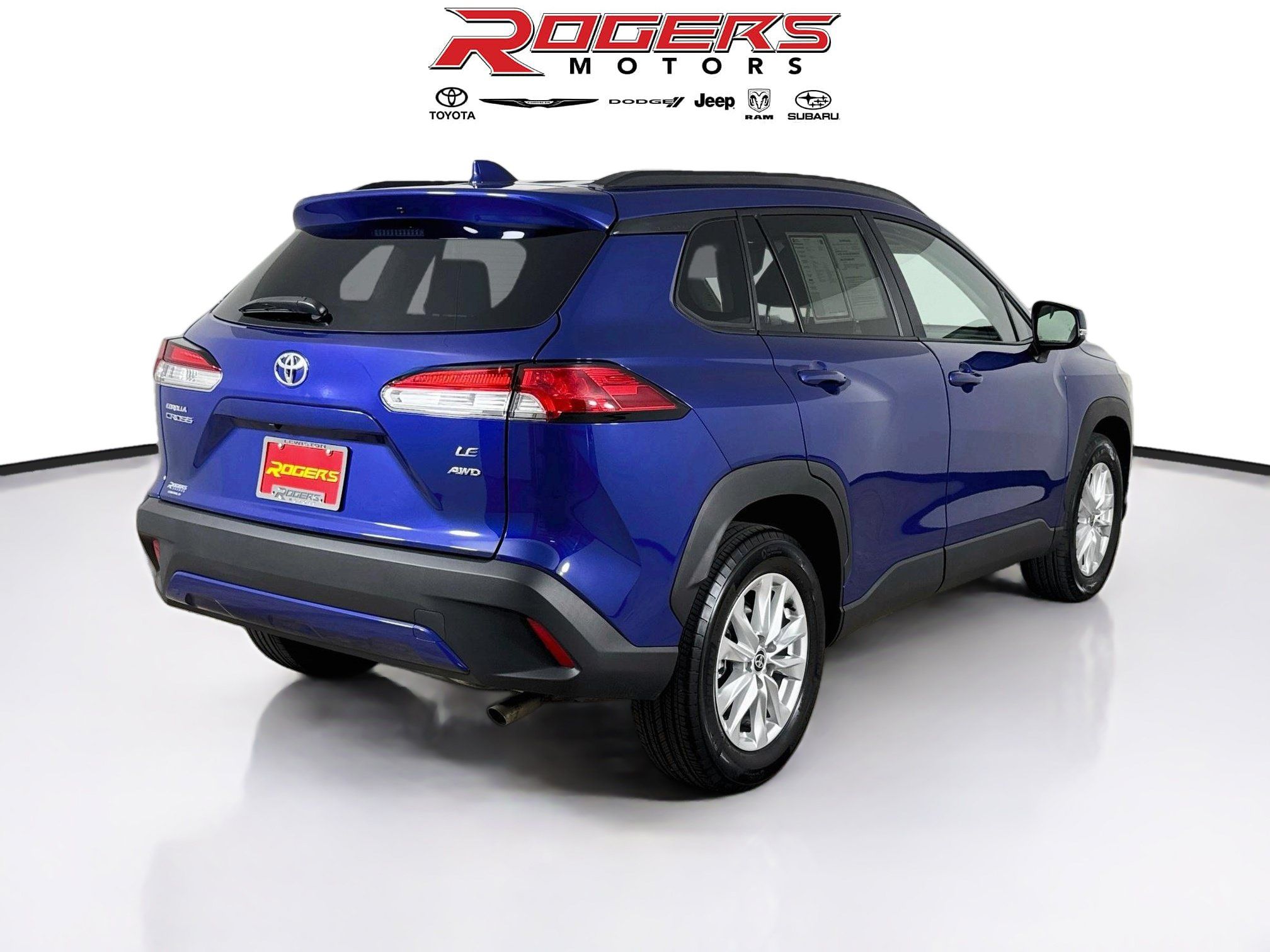 Certified 2024 Toyota Corolla Cross LE AWD/4WD image 13