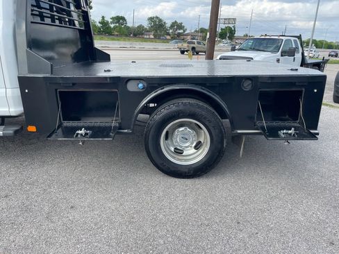 Used 2019 Ford F350 XL w/ Power Equipment Group AWD/4WD image 11