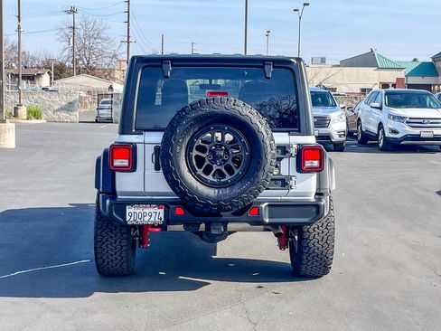 Used 2023 Jeep Wrangler Rubicon w/ Xtreme 35 Tire Package image 3