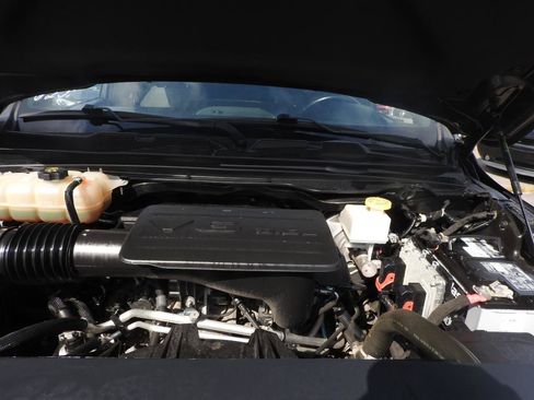 Used 2021 RAM 1500 Big Horn AWD/4WD image 15