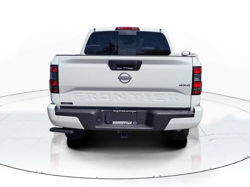 New 2026 Nissan Frontier SV w/ Tow Package AWD/4WD image 3