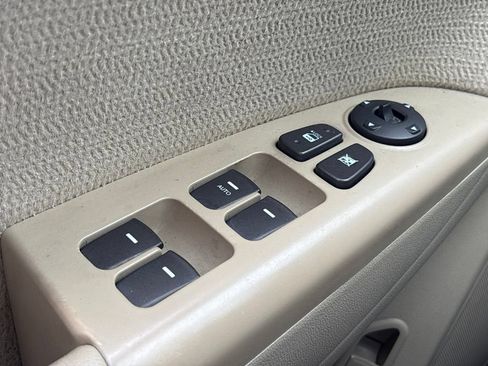 Used 2009 Hyundai Sonata GLS FWD image 22