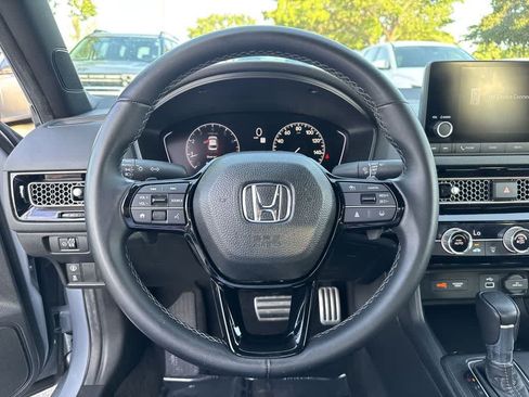 Used 2024 Honda Civic Sport image 14