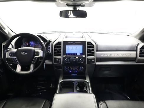 Used 2021 Ford F250 Lariat w/ Lariat Value Package AWD/4WD image 14