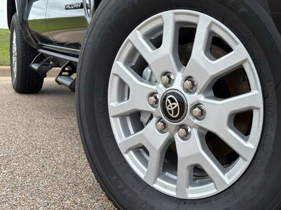 New 2026 Toyota Tacoma SR5