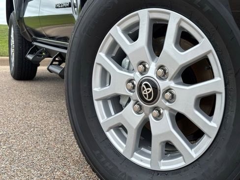New 2026 Toyota Tacoma SR5 AWD/4WD image 2