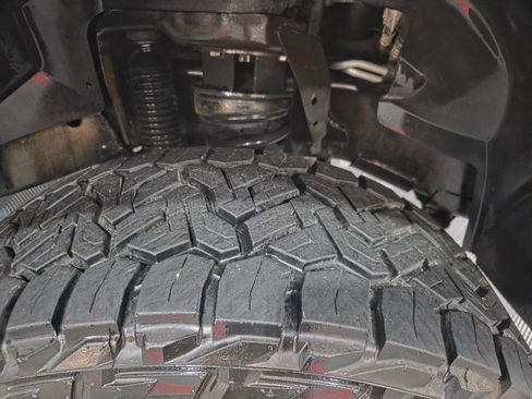 Used 2017 RAM 2500 Laramie w/ Sport Appearance Group image 86