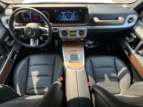 Used 2025 Mercedes-Benz G 63 AMG 4MATIC image 28