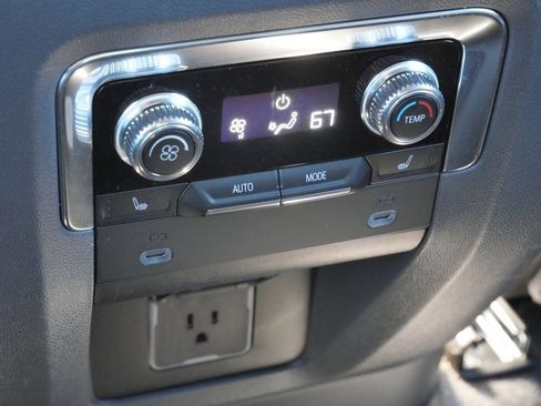 Used 2023 GMC Yukon Denali w/ Max Trailering Package AWD/4WD image 43