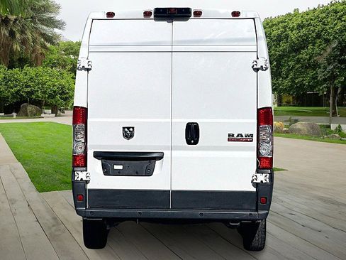 Used 2018 RAM ProMaster 1500 w/ Premium Appearance Group image 4