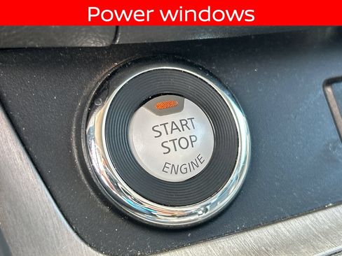 Used 2023 Nissan Murano SV FWD image 19
