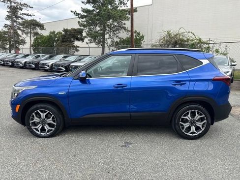 Used 2022 Kia Seltos EX AWD/4WD image 19