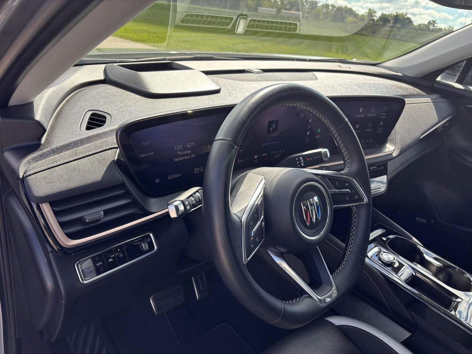 Used 2024 Buick Envision Sport Touring AWD/4WD image 18