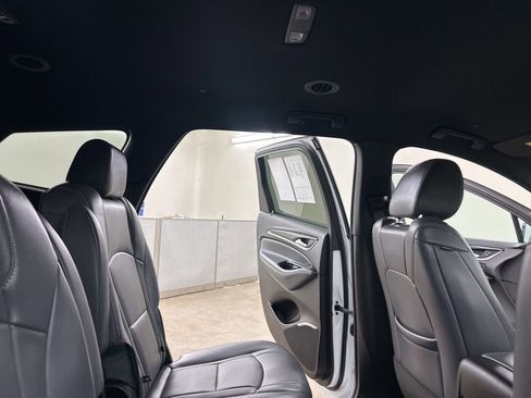 Certified 2024 Buick Enclave Premium image 24