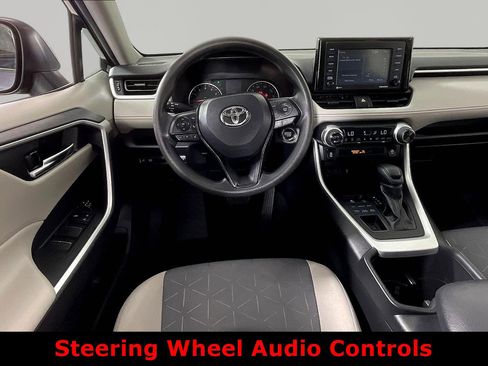 Used 2022 Toyota RAV4 XLE w/ Convenience Package AWD/4WD image 8