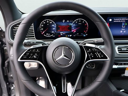 New 2026 Mercedes-Benz GLE 450 4MATIC image 32